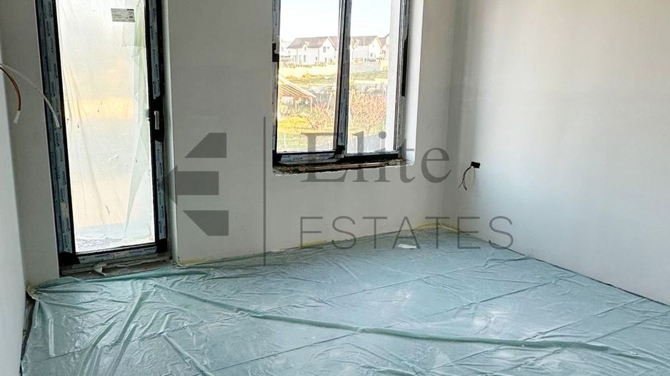 Casa pe deal de vanzare cu 5 camere - Poză 10