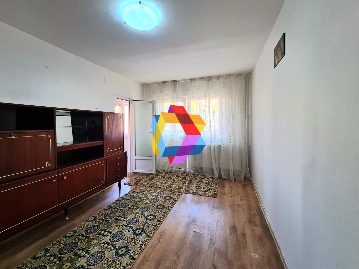 Garsoniera de închiriat Tractorul Brasov  # plus-imo.ro - Poză 2