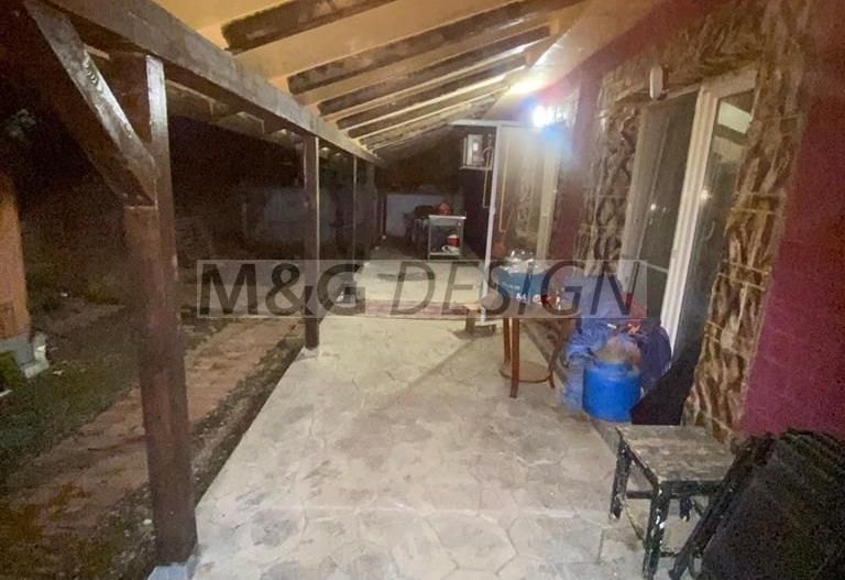 casa cu 2 apartamente Ianova 120mp centrala amenajata - Poză 6