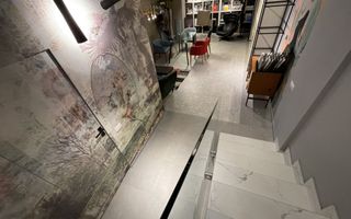 Duplex 3 camere amenajat birou/showroom, cu parcare inclusa - Poză 2