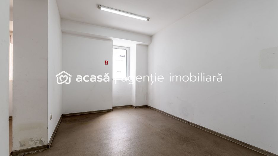 Spațiu comercial cu acces stradal, pe b-dul Decebal, ideal investiție - Poză 4