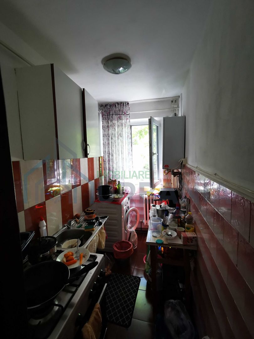 Urgent! Apartament cu 2 camere - Poză 2