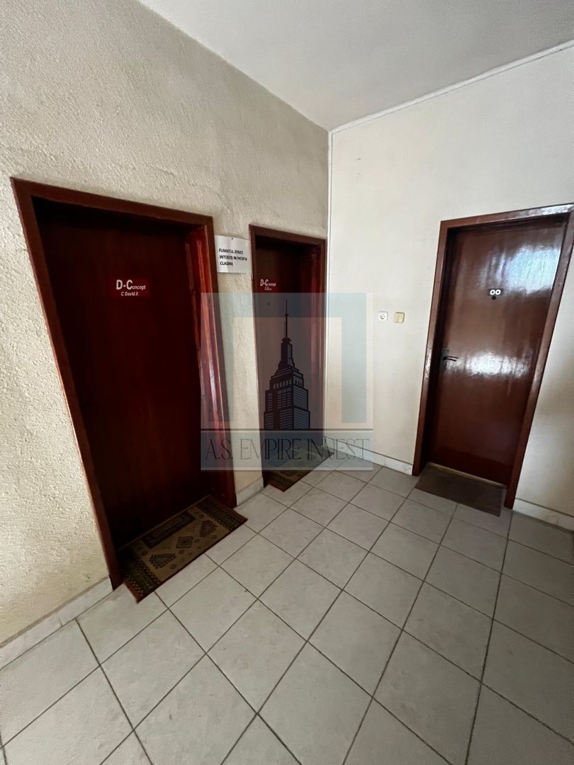HALA 550 MP + birouri 110 mp+80 mp vestiare - zona Bartolomeu - Poză 10
