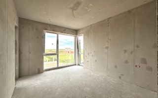 Casa individuala cu arhitectura deosebita, 170 000 Euro -  Sacalaz - Poză 6