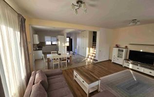 Inchiriere casa tip duplex in zona Europa