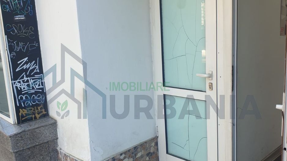 Inchiriez 4.5mp spatiu pe str. Cuza-Vodă Iași - Poză 1