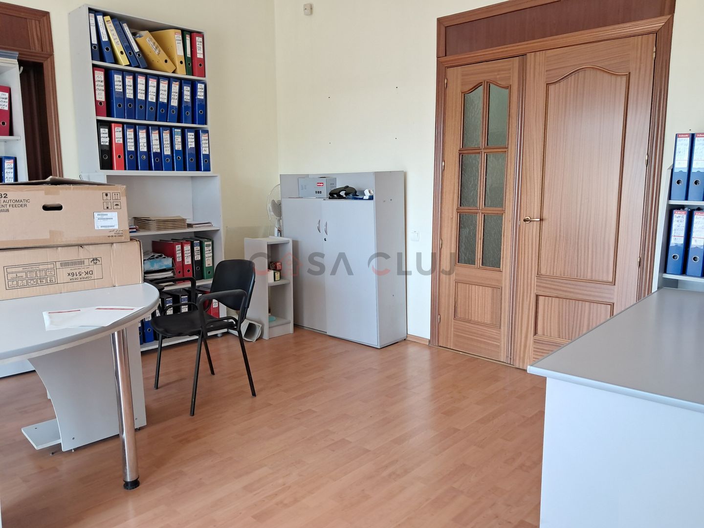 Apartament de 5 camere în Vilă - Zona Bună Ziua!! - Poză 6