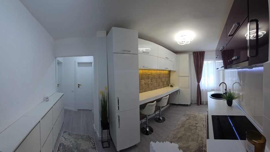 Apartament 3 camere,2 bai,70 mp,bloc izolat ,cartier,Tudor - Poză 4