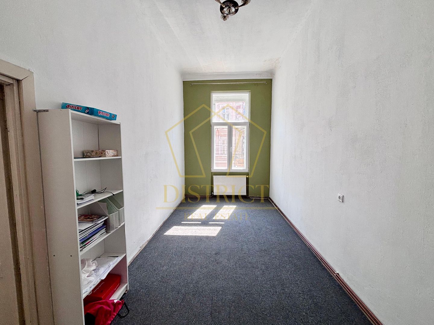 Apartament cu 3 camere pretabil firme, birouri | Traian - Poză 2