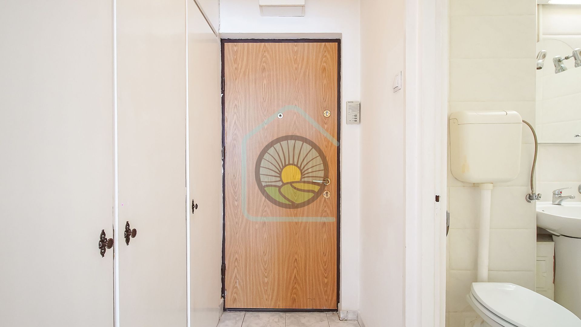 Garsonieră gata de mutat / închiriat – etaj 1, sud, centrală proprie - Poză 9