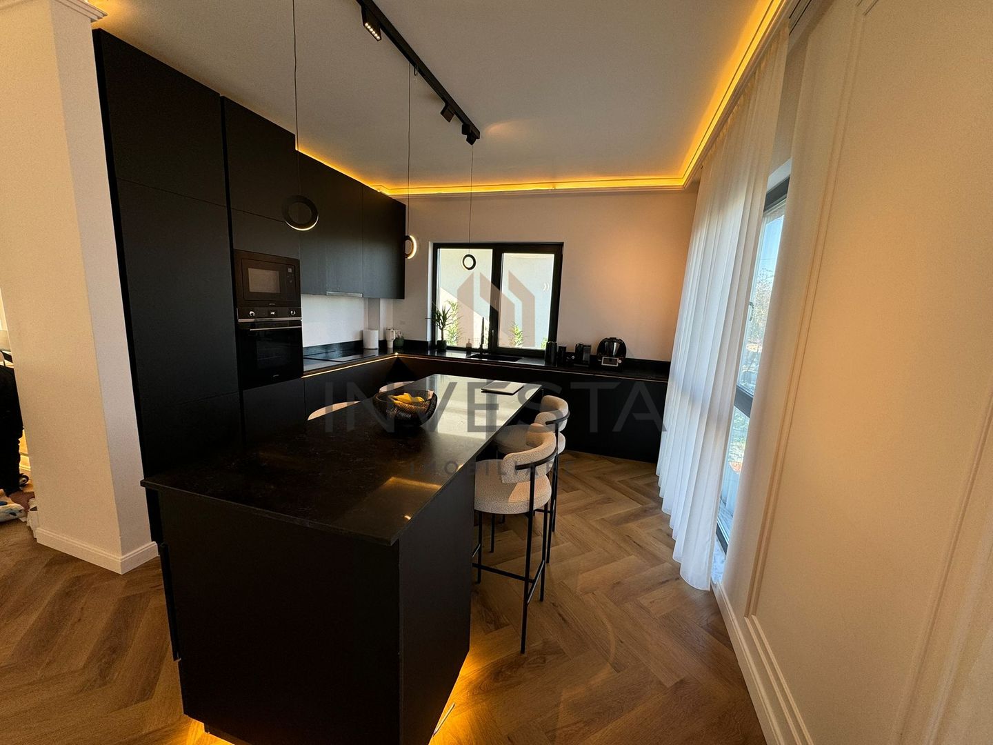 Casa individuala, 625 teren! Finisaje moderne, recent finalizata! - Poză 8