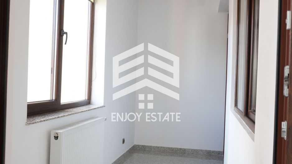 Apartament 3 camere, parcare, mobilat si utilat! - Poză 12