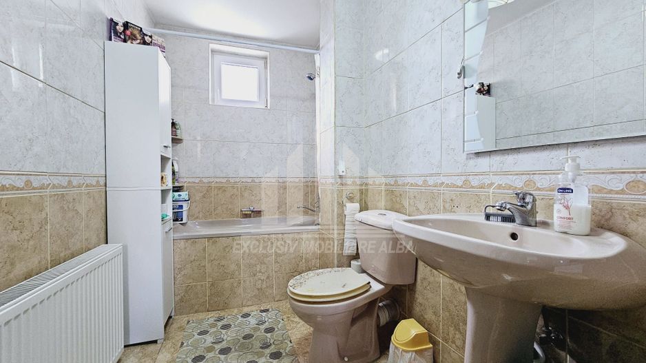 Casa in regim cuplat de vanzare, Lipoveni - Poză 6