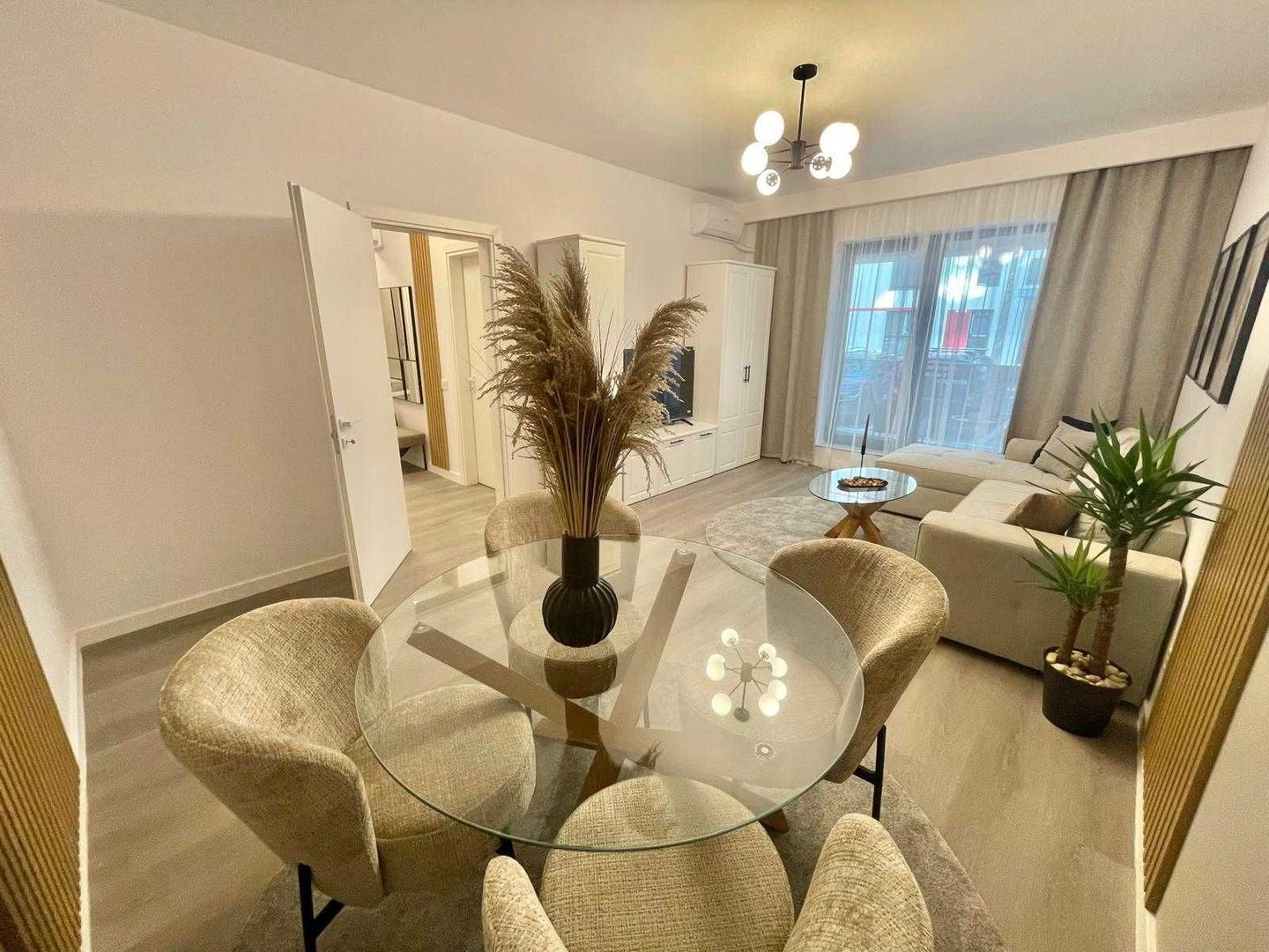 Apartament 2 camere mobilat utilat Plaza Residence faza 5 Lujerului - Poză 1