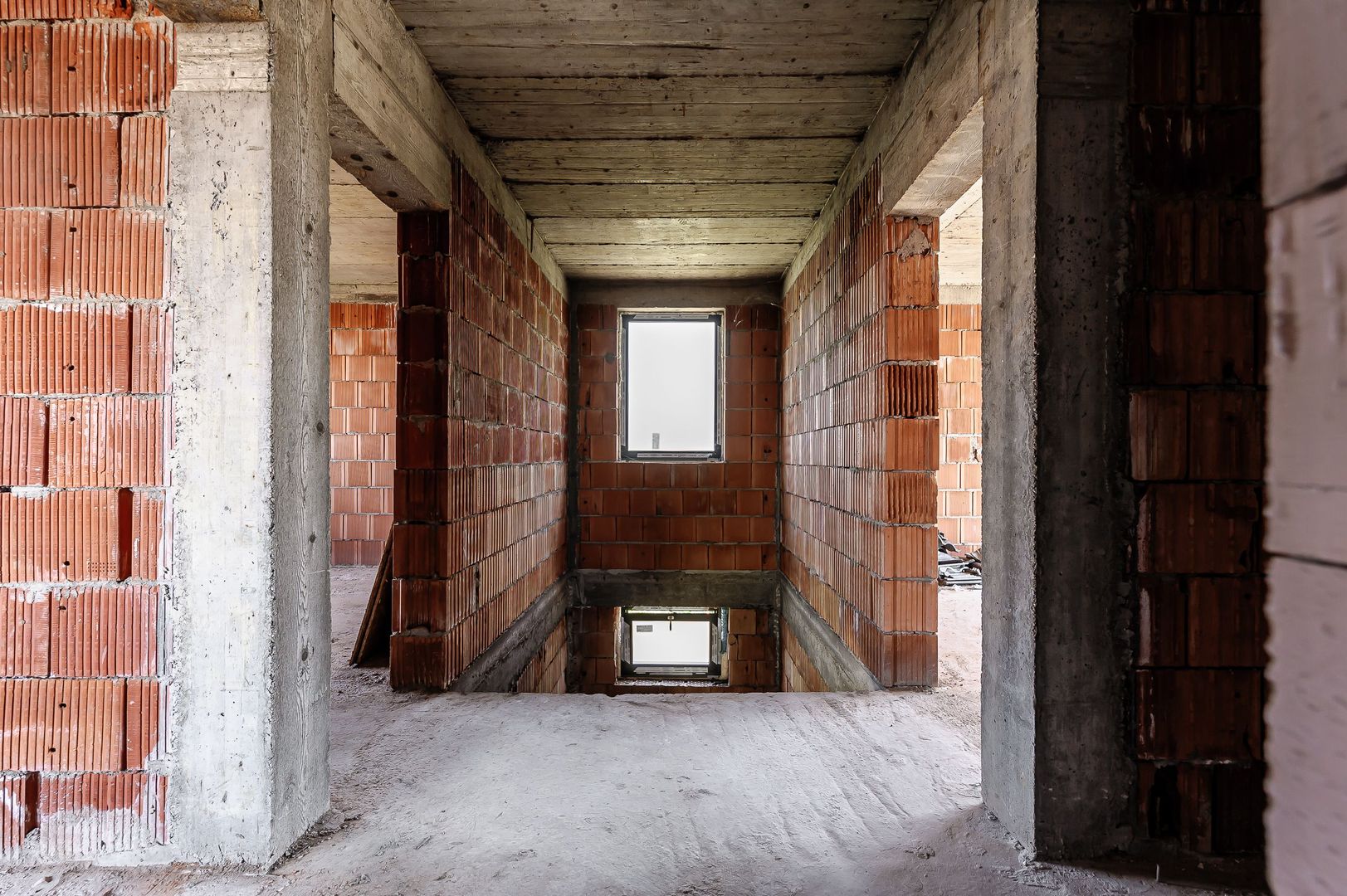 Casa Vladimirescu la roșu, teren de 890 Mp - Comision 0% la cumparare - Poză 10