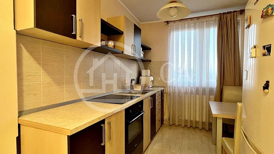 Apartament cu 2 camere de vanzare in zona centrala, Oradea - Poză 3