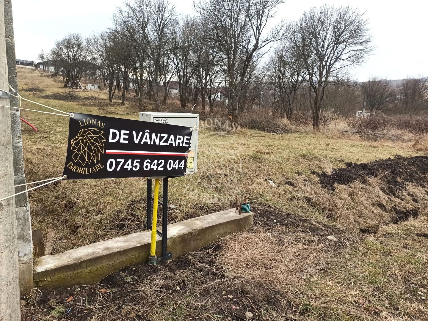 Teren intravilan 1953 mp utilitati- 4800 E/ ar Zona Valea Sigmirului - Poză 2