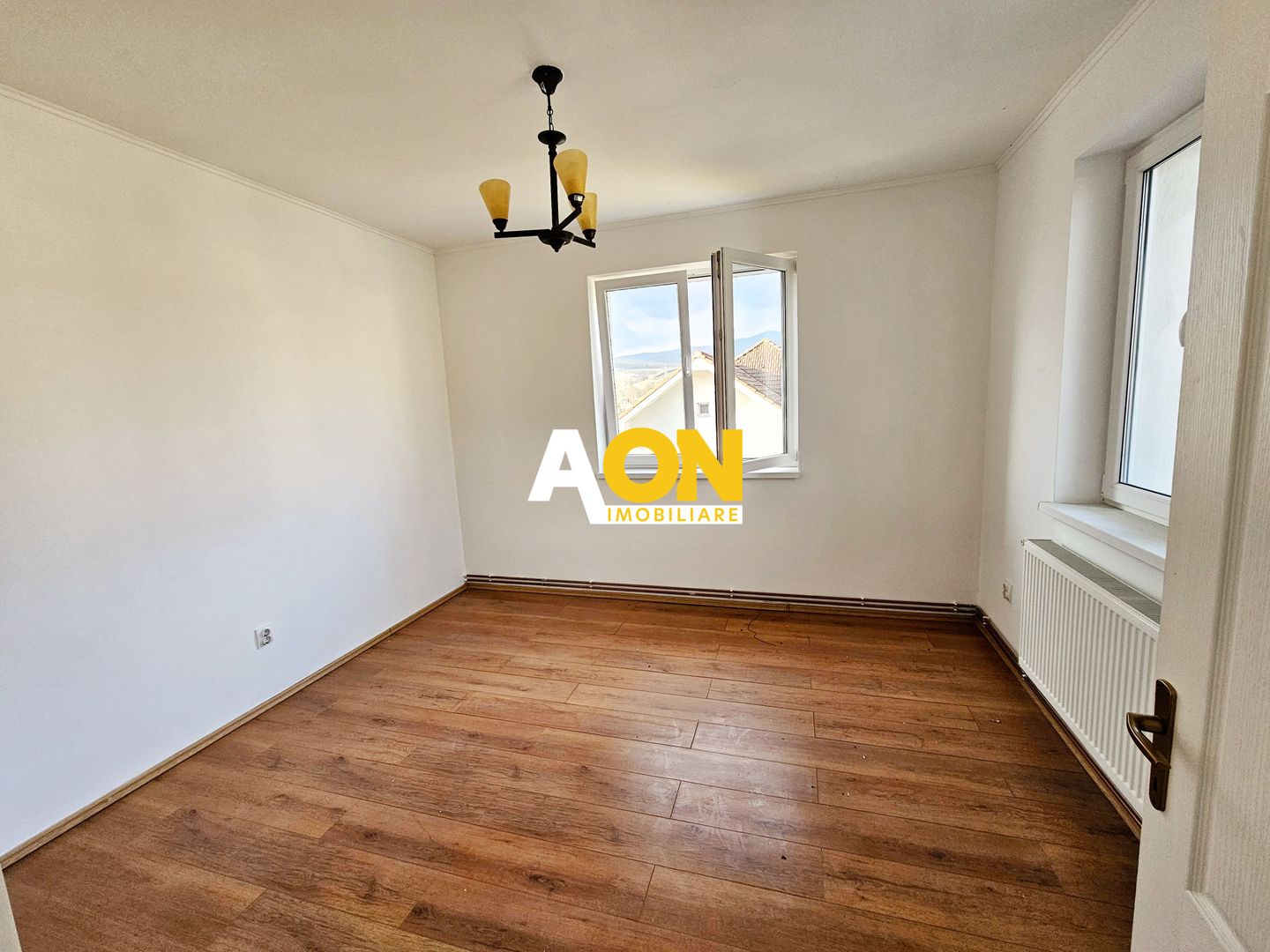 De vanzare casa 3 camere, 802mp teren, Cetate - Poză 13
