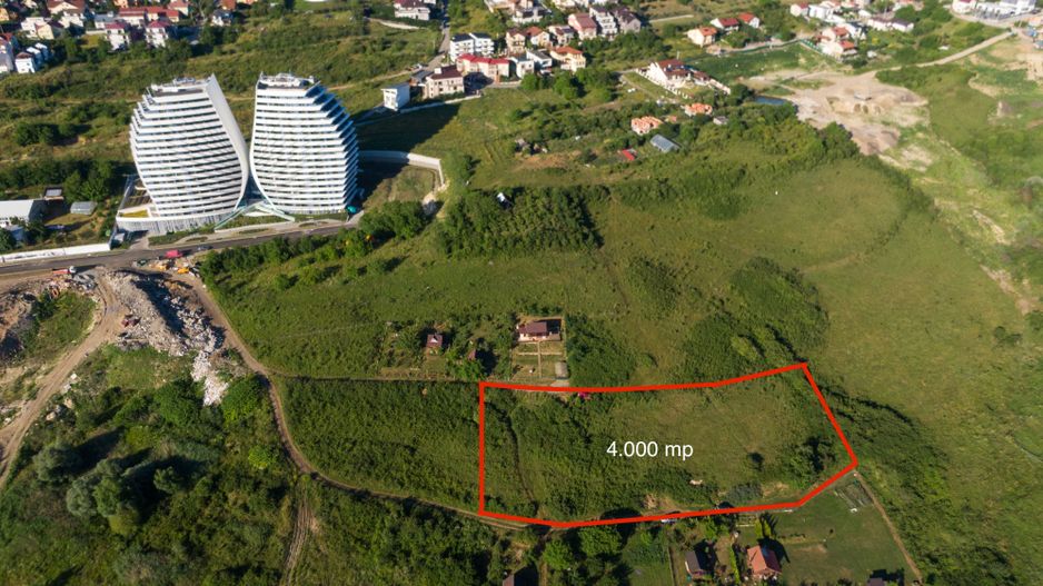 Teren construibil 4.000 mp, strada Frunzișului, lângă Wings - Poză 1