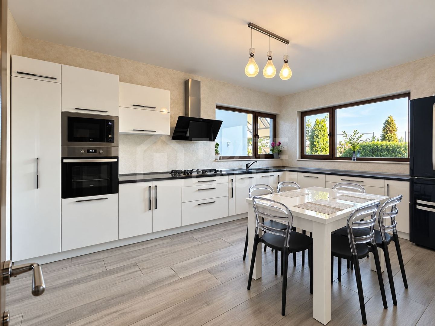 Casă individuală | 6 camere | teren 500 mp și grădină amenajată | Someșeni - Poză 3