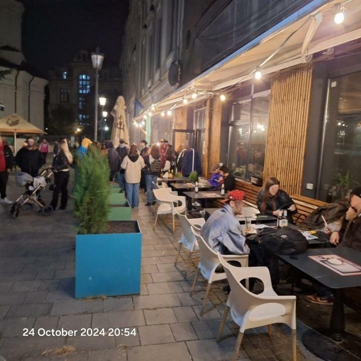 BRASADAS închiriază sp. comercial 135mp in centrul istoric. - Poză 3