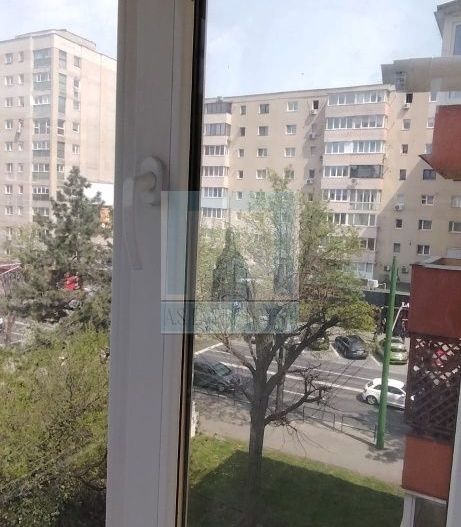 Apartament 2 camere, semidecomandat, zona Grivitei - Poză 6