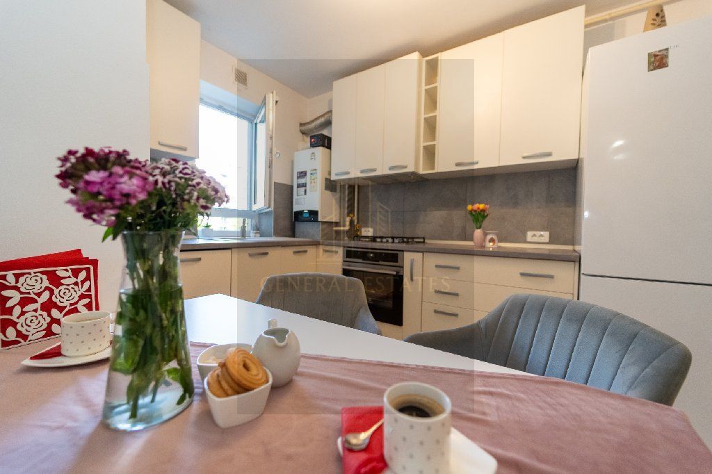 Apartament 2 camere Kasper -zona Coresi - Poză 4