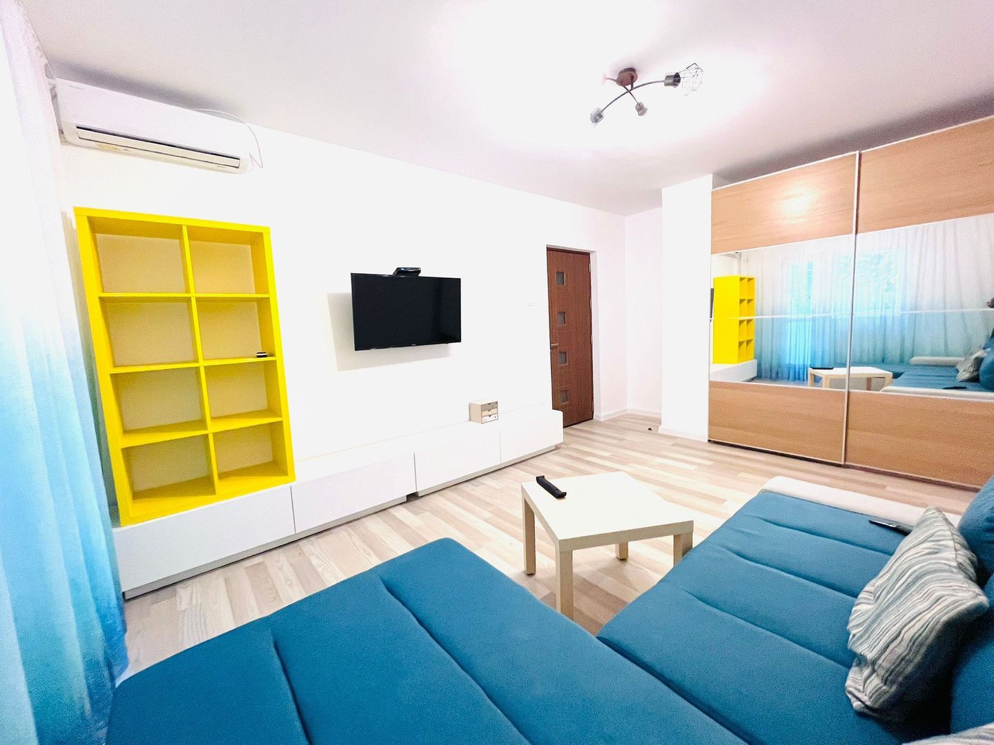 APARTAMENT RENOVAT NOU DECOMANDAT BLOC 1978 REABILITAT METROU GORJULUI - Poză 1
