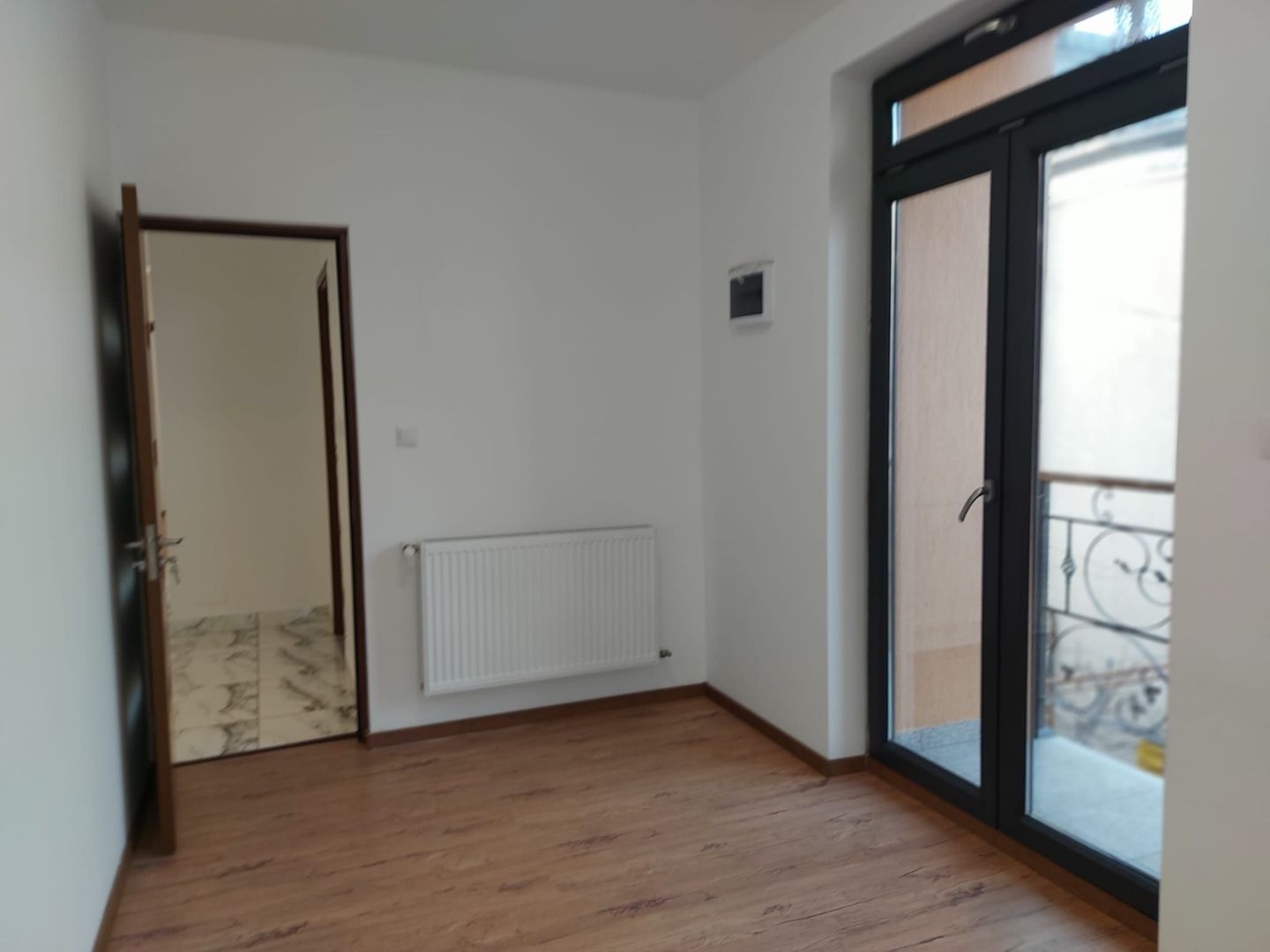 Casa / Blv Decebal Piata Alba Iulia Mall Vitan / an2023 - Poză 19