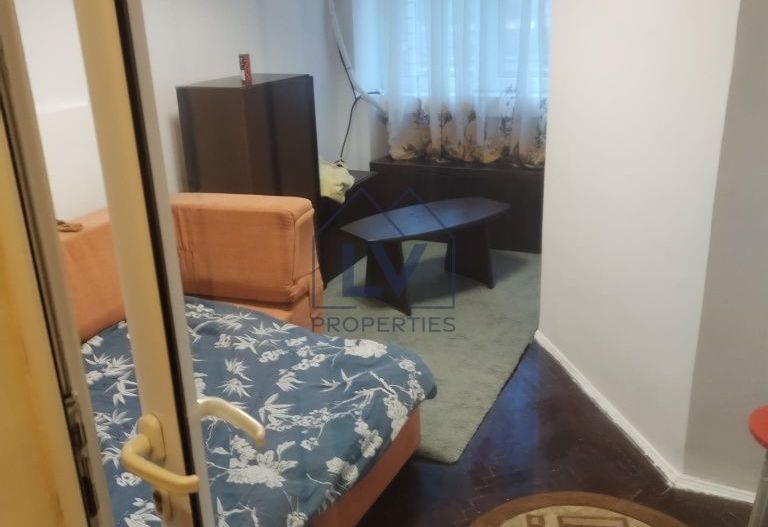 Garsoniera de vanzare-centru - Poză 2