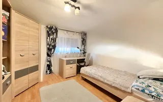 Duplex cu 4 camere si 2 bai complet mobilat si utilat in Giroc langa Zone 2. - Poză 18
