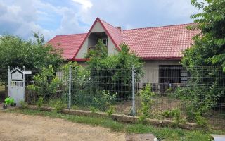 Casă de vânzare în Tăutești, la 14 km de Rond Copou, Breazu - Poză 2