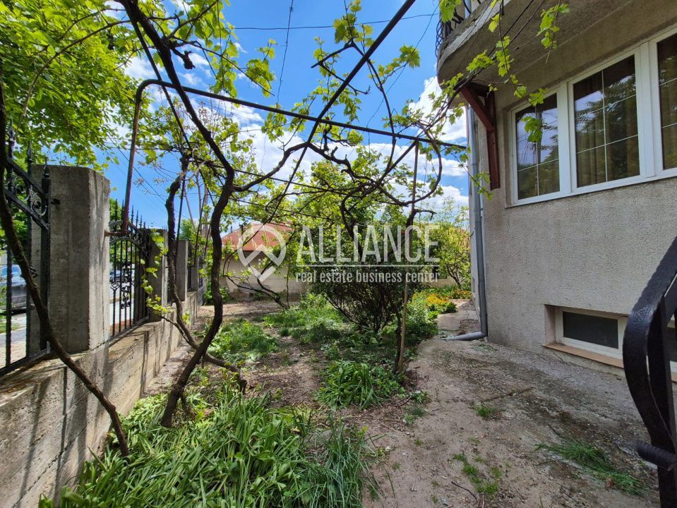 TECHIRGHIOL (COD 02)-  Vilă 10 camere ultracentrala - Poză 13