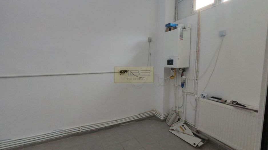 Spațiu comercial - deschidere 10 ml-amenajat! - Poză 11