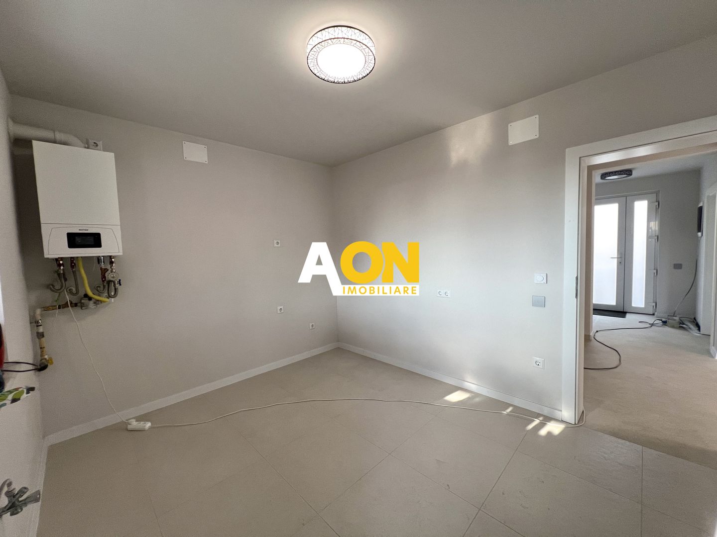 Casa moderna cu finisaje de calitate, 4 camere, 3 bai, 132 MP utili - Poză 8