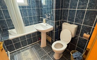 2 camere decomandat etaj 2 zona Sagului - CENTRALA PROPRIE - Poză 5