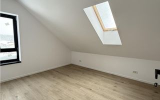 De vanzare Vila Str. Daliei - Petresti Corbeanca Ilfov - Poză 17