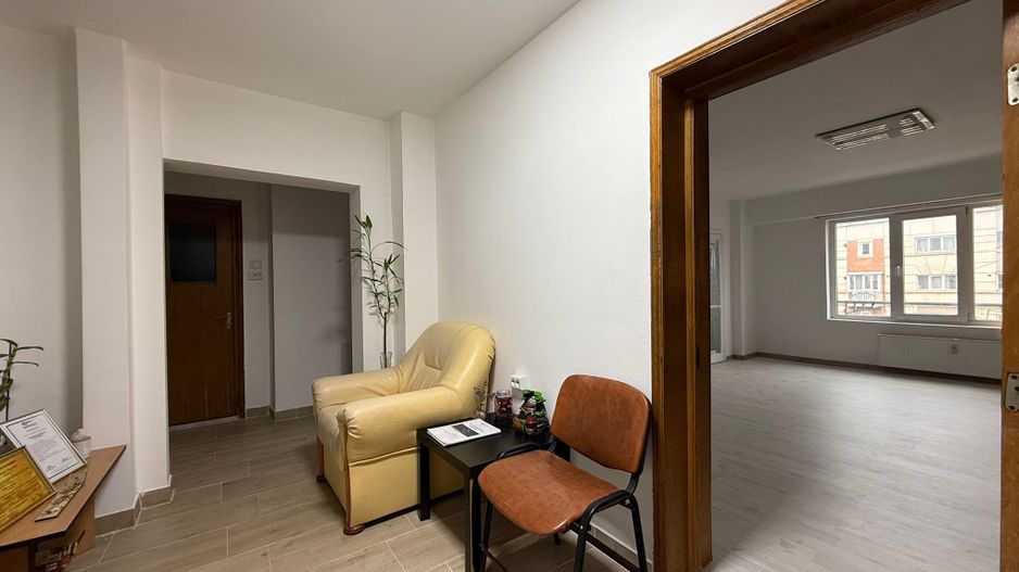 DE VANZARE | 3 CAMERE DECOMANDAT | CALEA CĂLĂRAȘILOR | METROU 5 MINUTE MUNCII - Poză 5