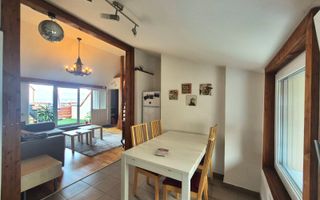 Apartament in casă, într-o zonă exclusivistă, priveliște deosebită. - Poză 11