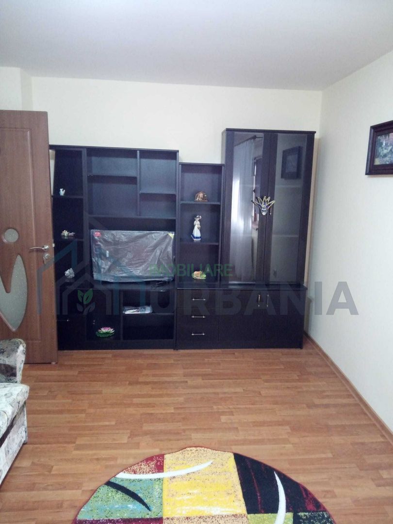 Apartament - 2 camere - CHIRIE - Onesti (Zona de Jos) - Poză 2