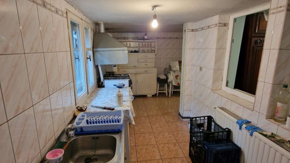 De vanzare teren + casa 3 camere, zona Rahova - Ferentari - Poză 3