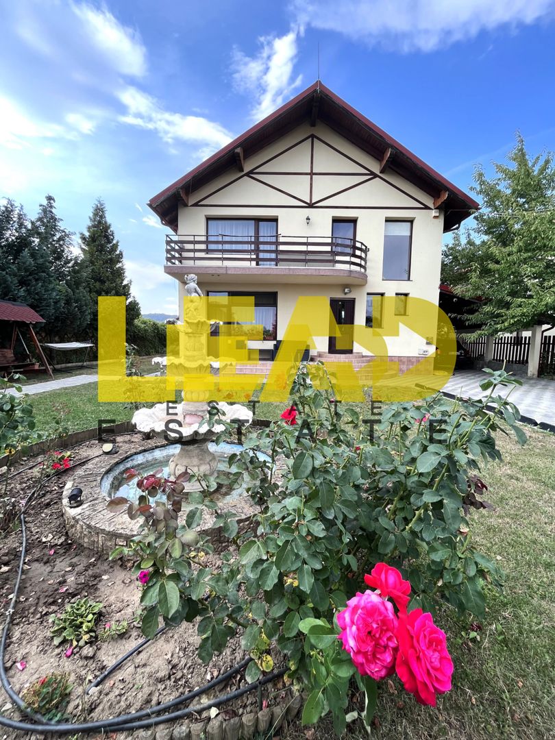 Oportunitate de achizitie vila deosebita, 250 mpu, curte 615 mp in Harman! - Poză 3