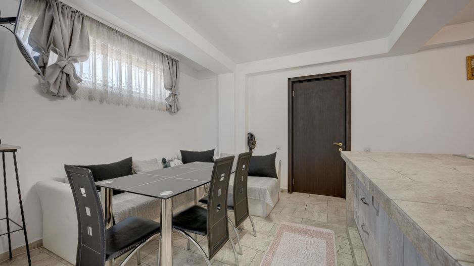 SI CASA SI AFACERE totul sub același acoperiș in Sector 5/Sălaj - LIDL - Poză 55