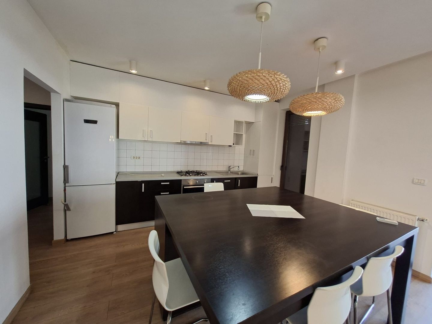 Spațios 4 camere, zona Braytim - Poză 2