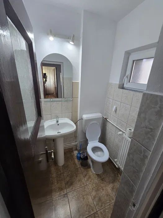 3 camere decomandat Gorjului, lângă metrou, ideal studenți - Poză 6