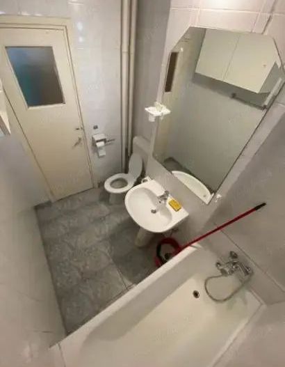 Apartament de Inchiriat 3 camere Titan + Parcare - Poză 4