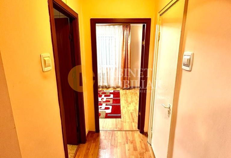 Apartament cu 2 Camere Semidecomandat - Mobilat si Utilat - Zona Podu Ros - Poză 4