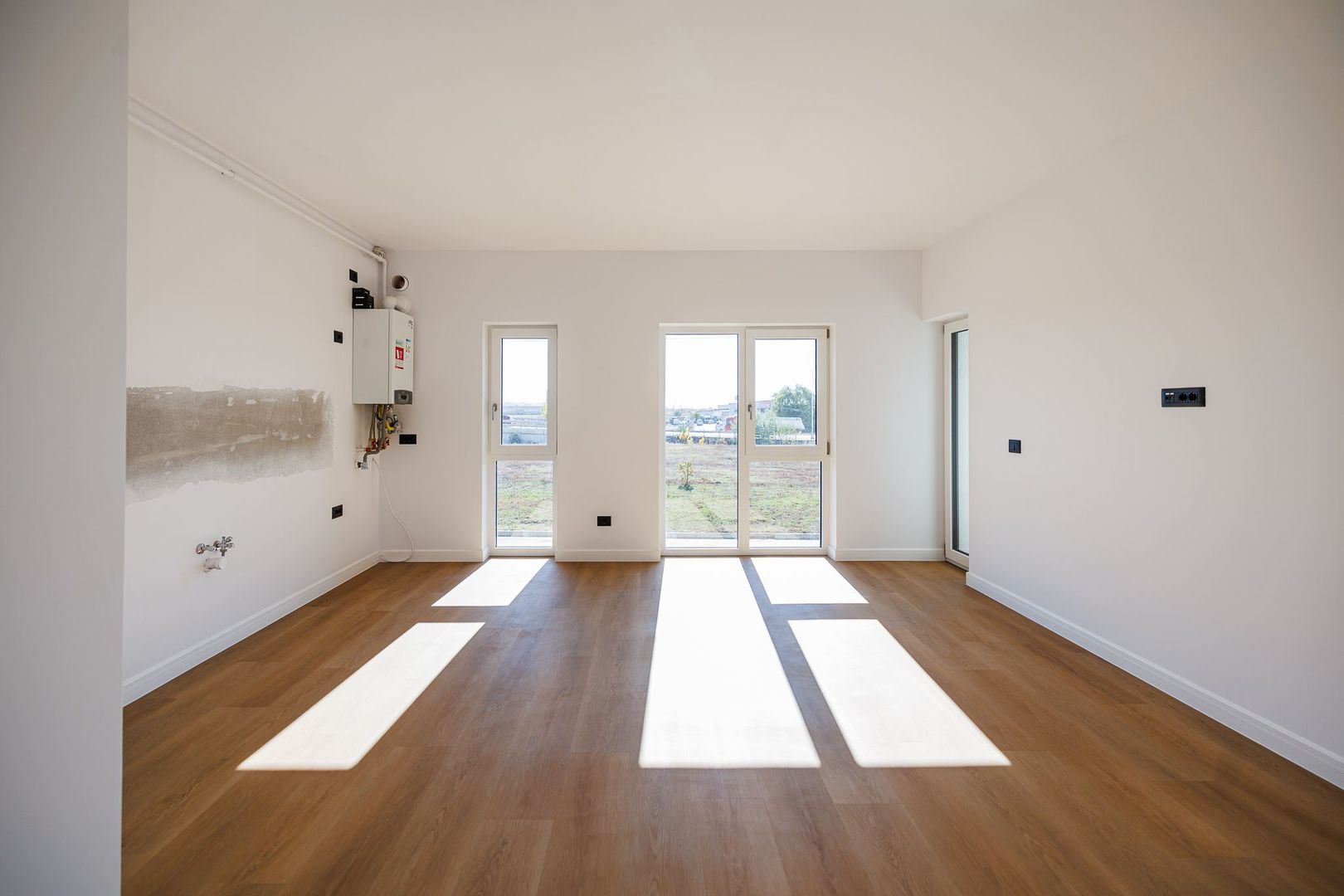 Apartament nou 2 camere cu dressing | Etaj 1 | Mehala | Comision 0% - Poză 2
