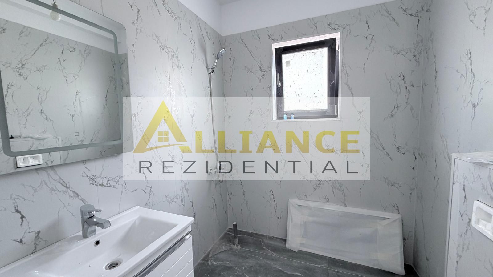 Casa Individuala - 4 camere - 2 bai - 340mp teren - Poză 3