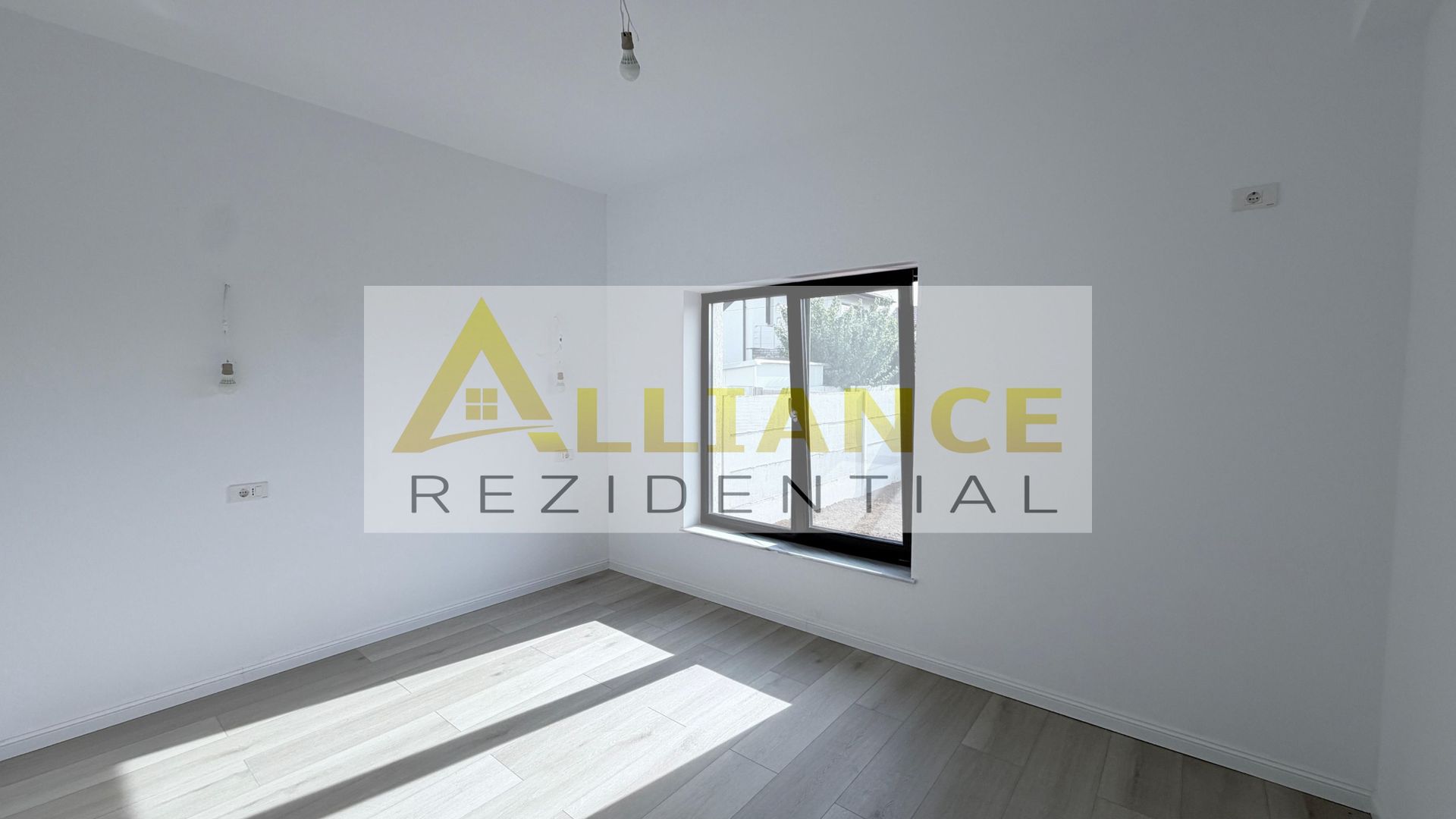 Casa Individual - 3 camere - 320mp teren - Poză 7